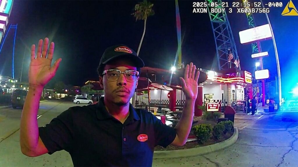 Checkers Employee Shoots a Customer Over Extra Mayo Packets