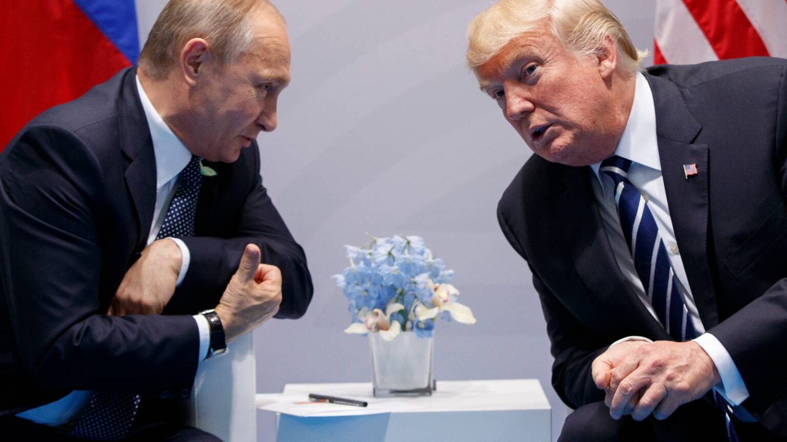 Ukraine Resumes Oil Refinery Strikes as Trump’s Russia Diesel Deal Faces Test