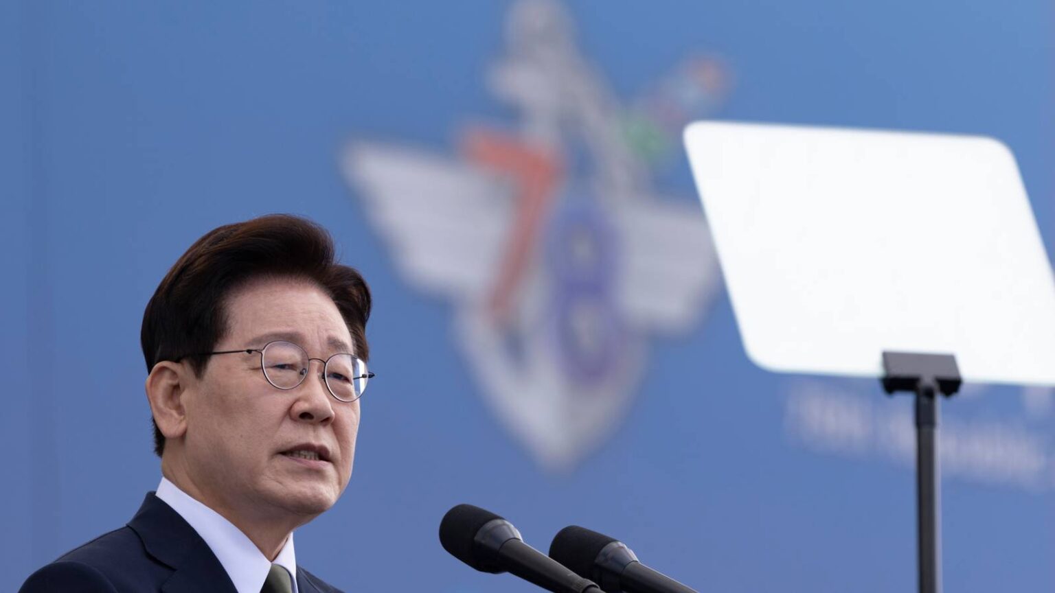 South Korea Test-Flies Its First Domestically Developed Hypersonic Weapon South Korea Test-Flies Its First Domestically Developed Hypersonic Weapon