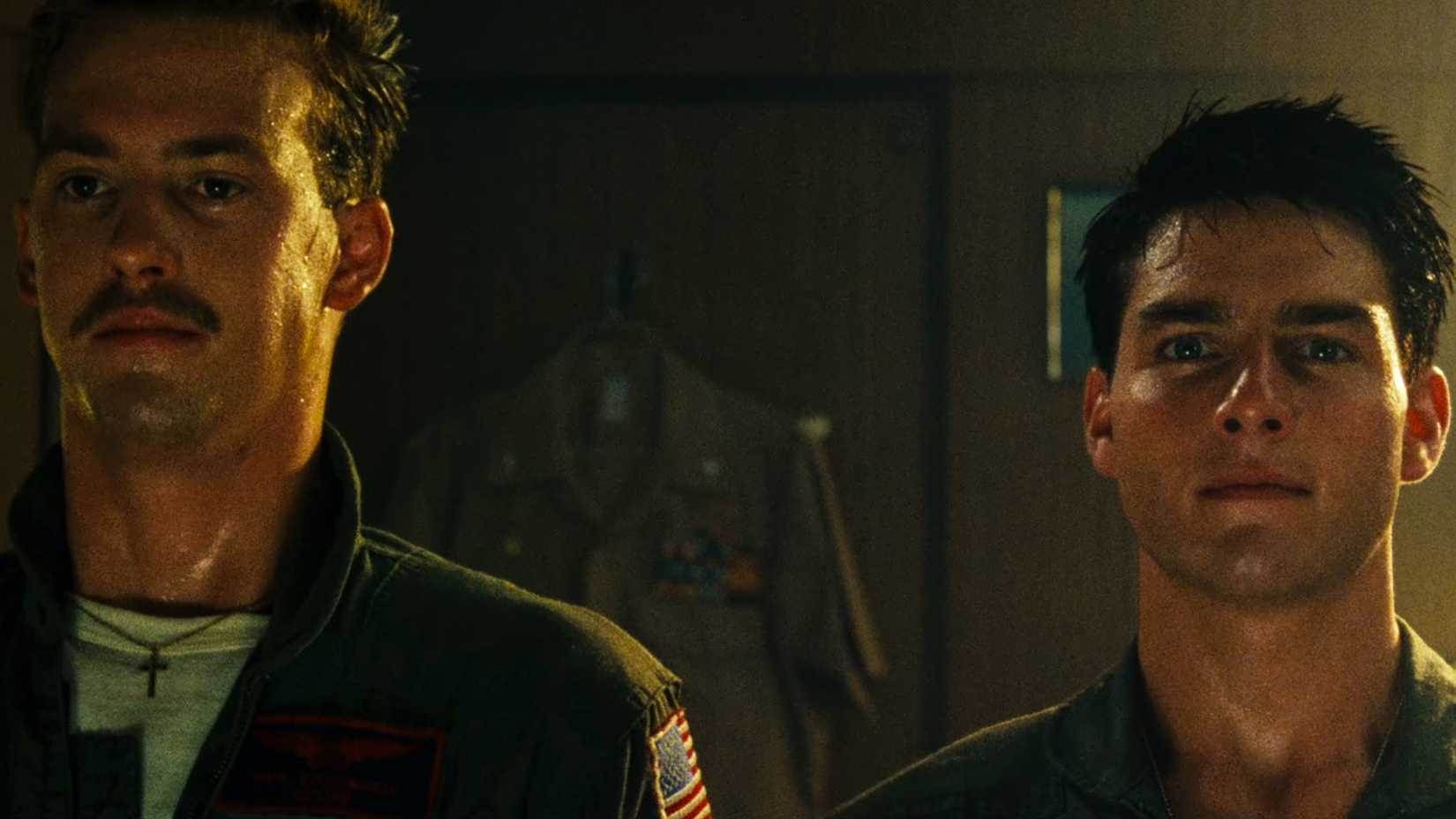 Tom Cruise and Anthony Edwards as Maverick and Goose in Top Gun